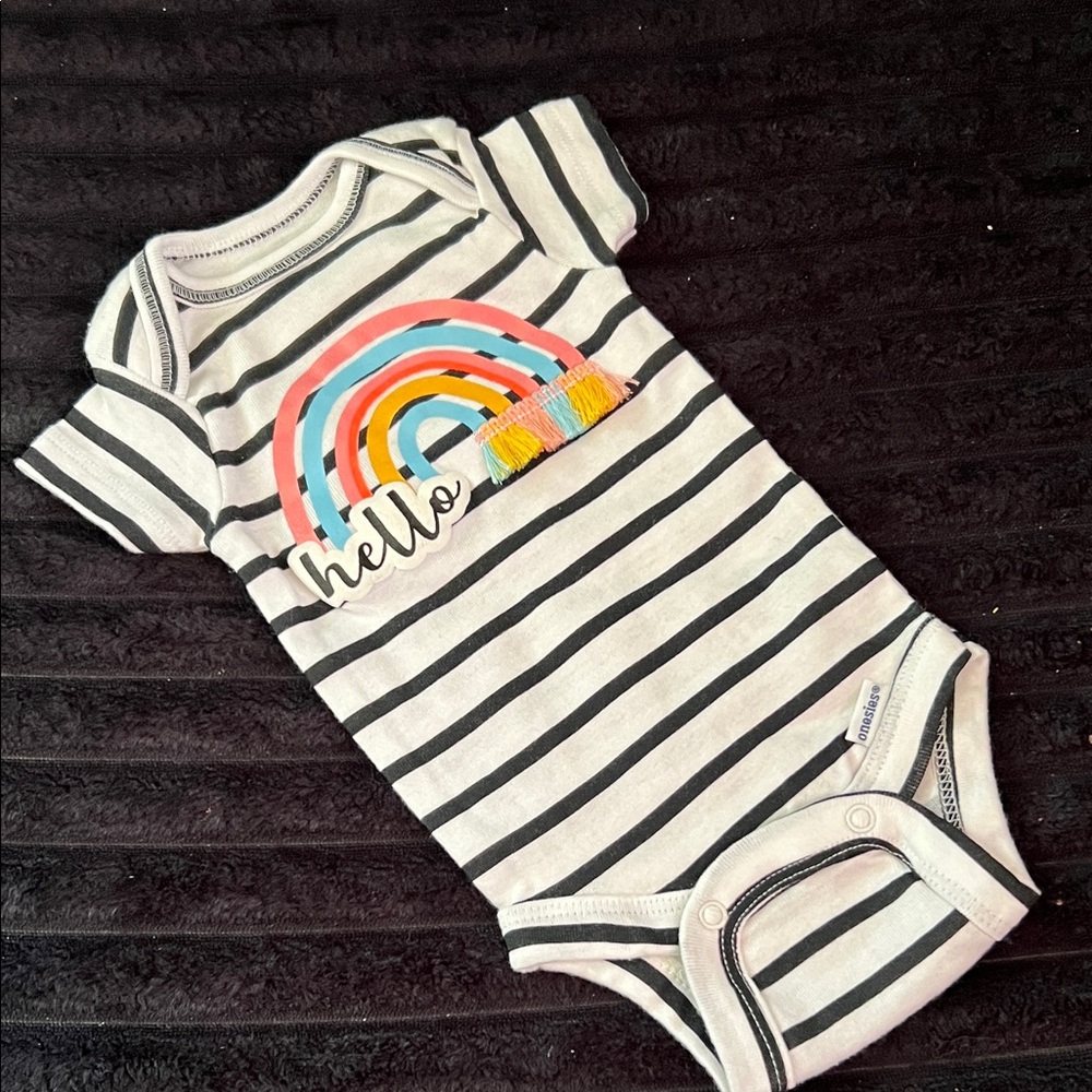 Colorful Onesie Set - Picture 4 of 7